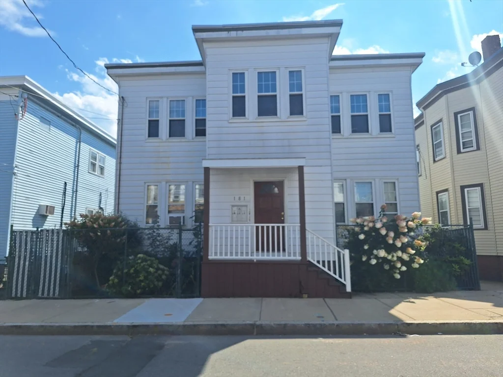 4 bed, 1 bath apartment for rent at 181 Congress Ave Unit 1, Chelsea — photo 1 of 11