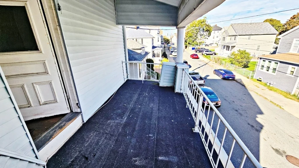 3 bed, 1 bath apartment for rent at 181 Foster St Unit 2, Fall River — photo 26 of 27