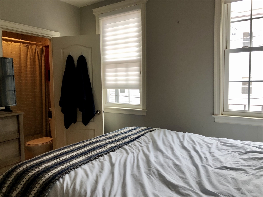 1 bed, 1 bath apartment for rent at 181 K St Unit 2, South Boston — photo 6 of 11
