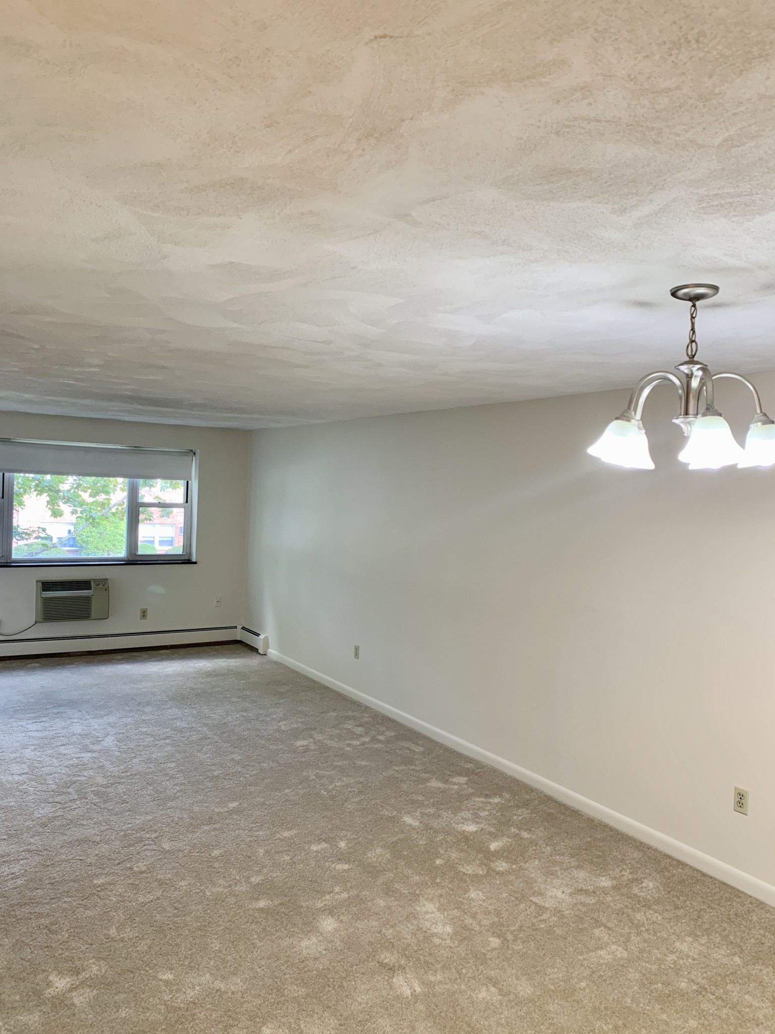 1 bed, 1 bath apartment for rent at 181 Lexington St Unit 18, Auburndale — photo 8 of 15