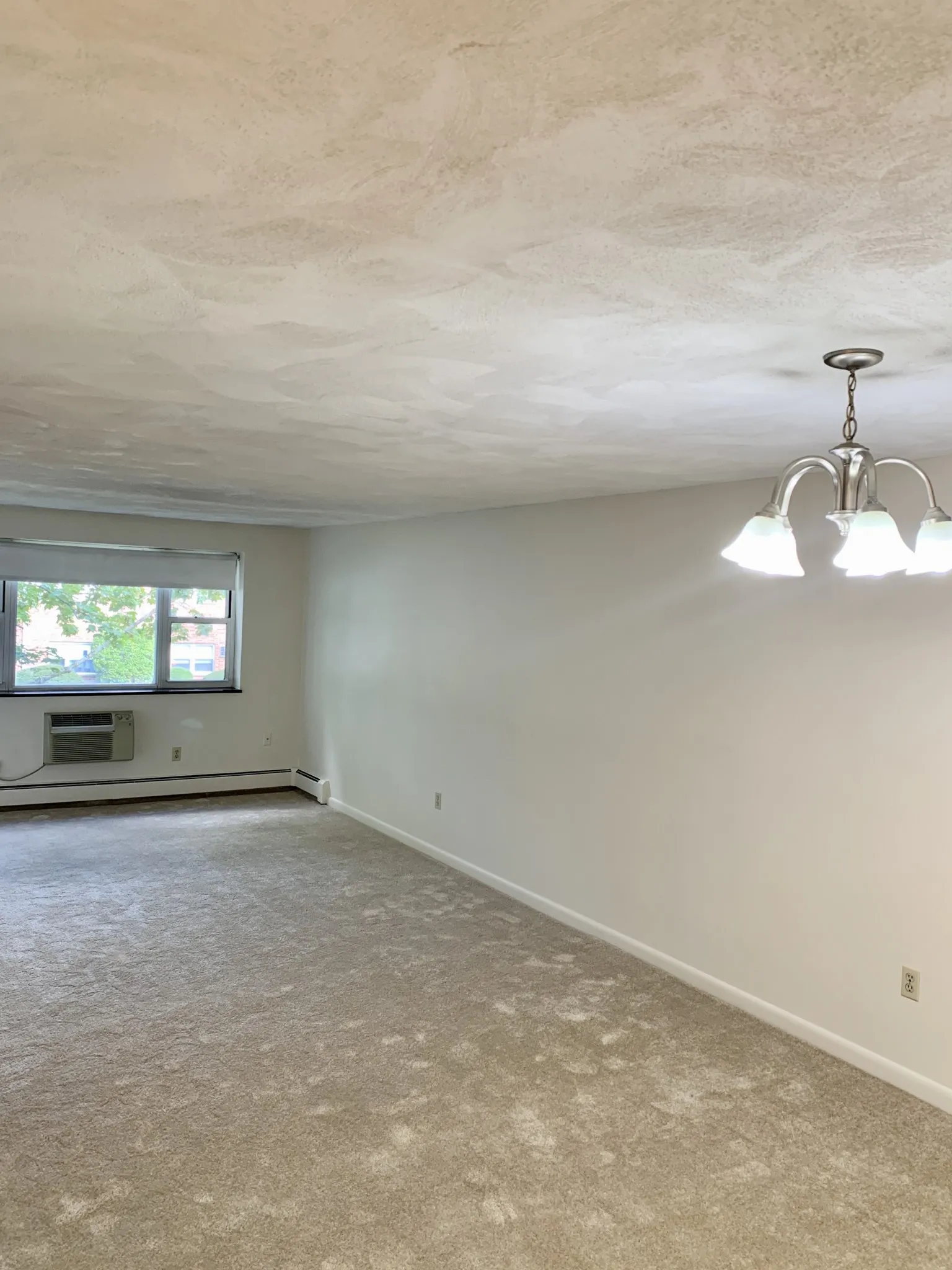 1 bed, 1 bath apartment for rent at 181 Lexington St Unit 28, Auburndale — photo 15 of 19