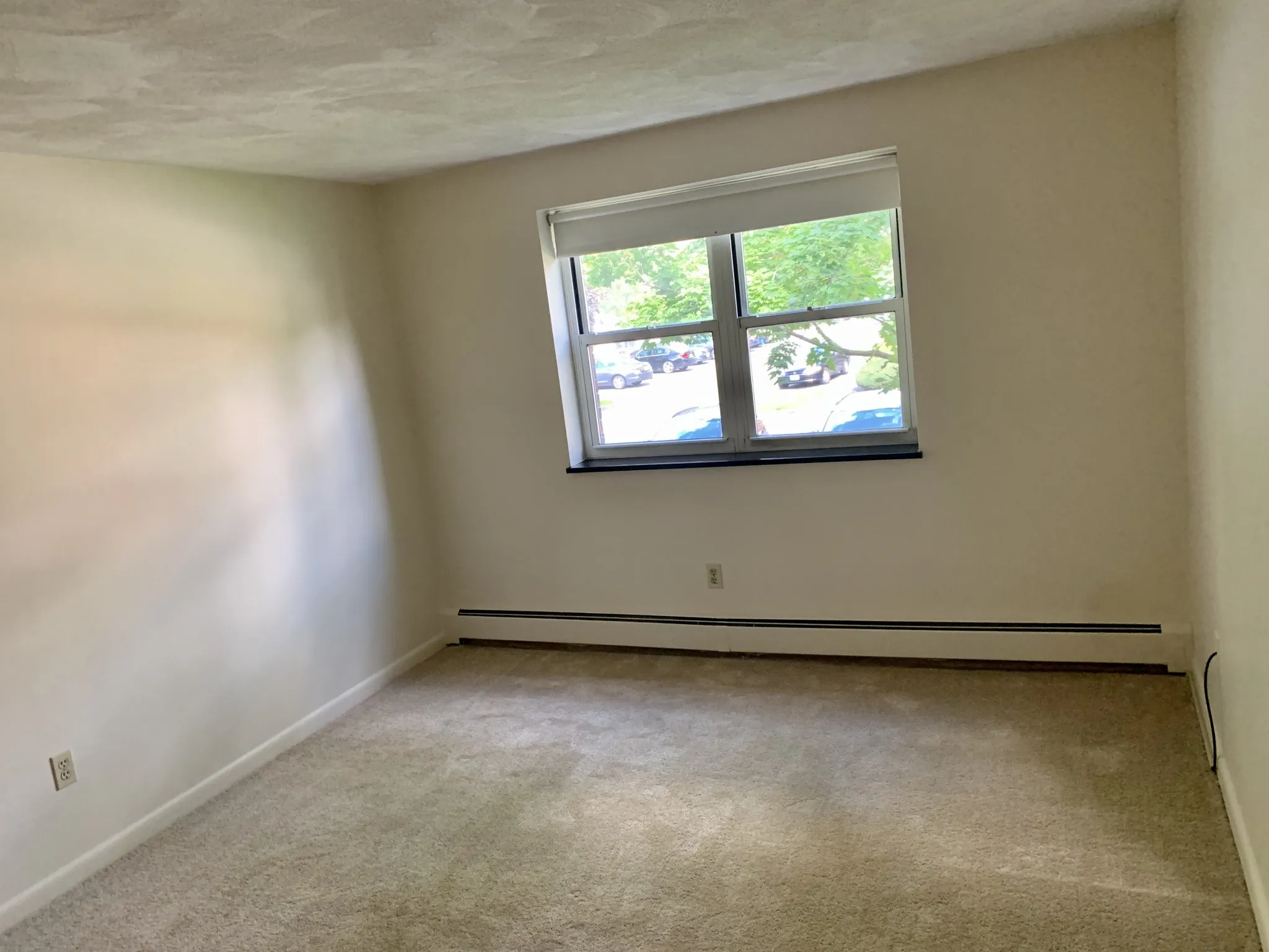 1 bed, 1 bath apartment for rent at 181 Lexington St Unit 28, Auburndale — photo 16 of 19