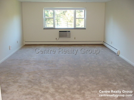 2 bed, 1 bath apartment for rent at 181 Lexington St Unit 39, Auburndale — photo 6 of 8