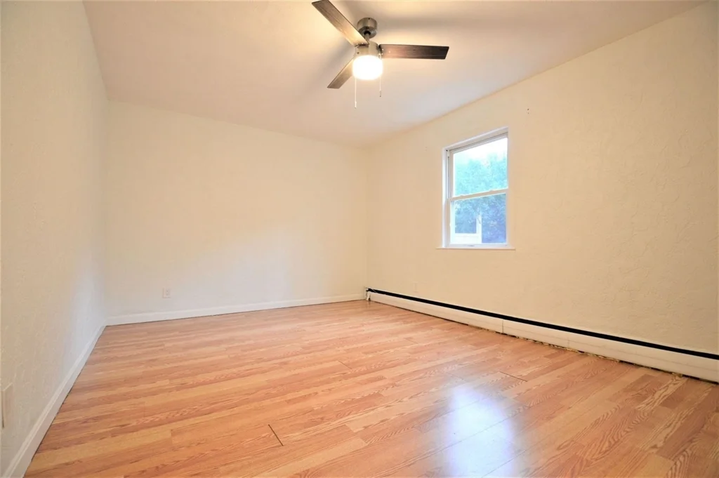 3 bed, 1 bath apartment for rent at 181 Lincoln St Unit 2, Revere — photo 10 of 24
