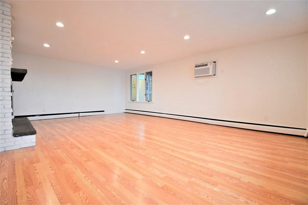 3 bed, 1 bath apartment for rent at 181 Lincoln St Unit 2, Revere — photo 8 of 24