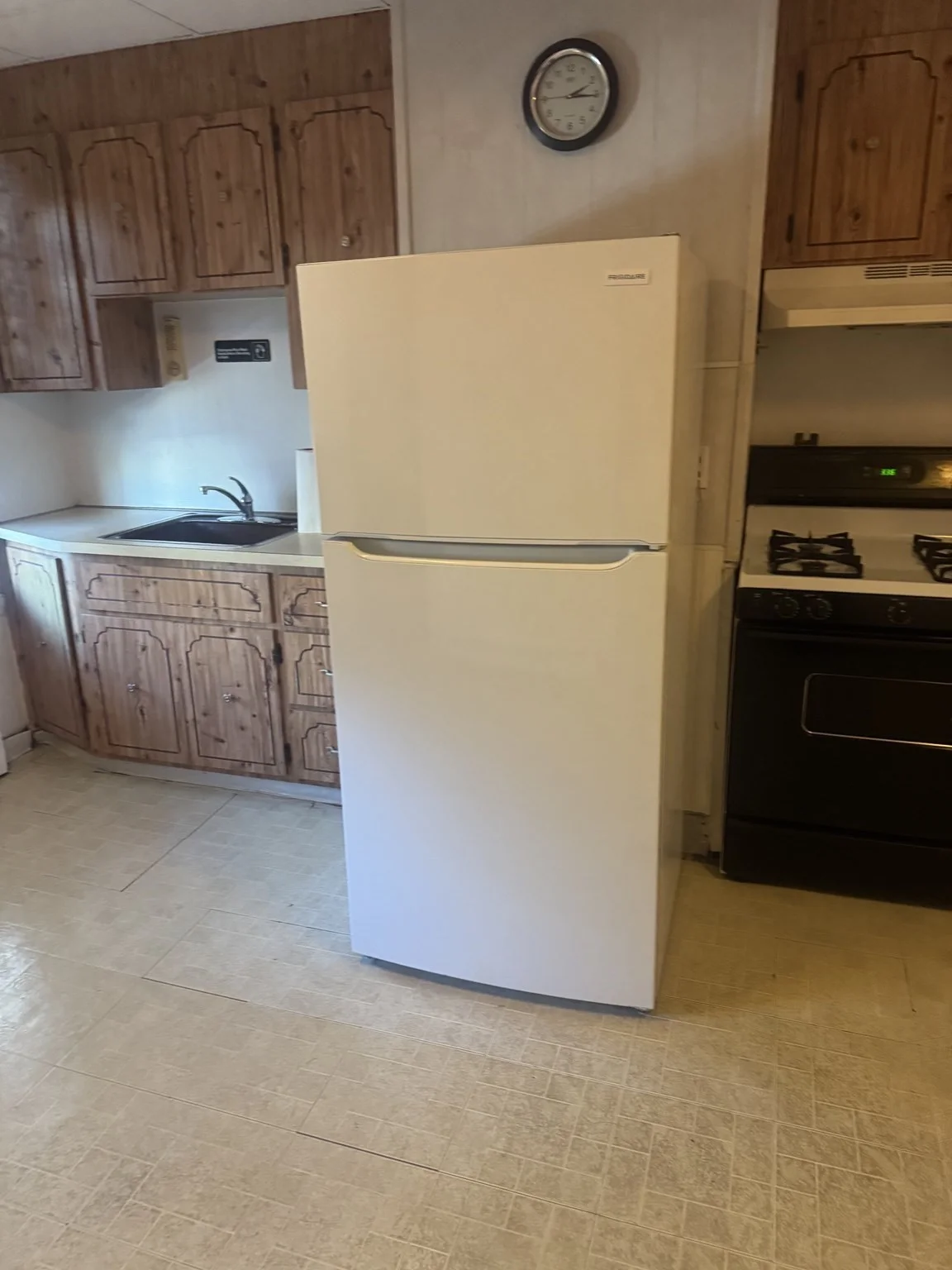 1 bed, 1 bath apartment for rent at 181 London St Unit 2, East Boston — photo 2 of 13