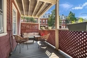 4 bed, 1 bath apartment for rent at 181 M St Unit 1, South Boston — photo 21 of 24