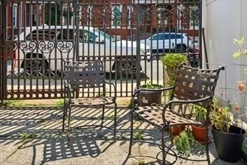 4 bed, 1 bath apartment for rent at 181 M St Unit 1, South Boston — photo 18 of 24