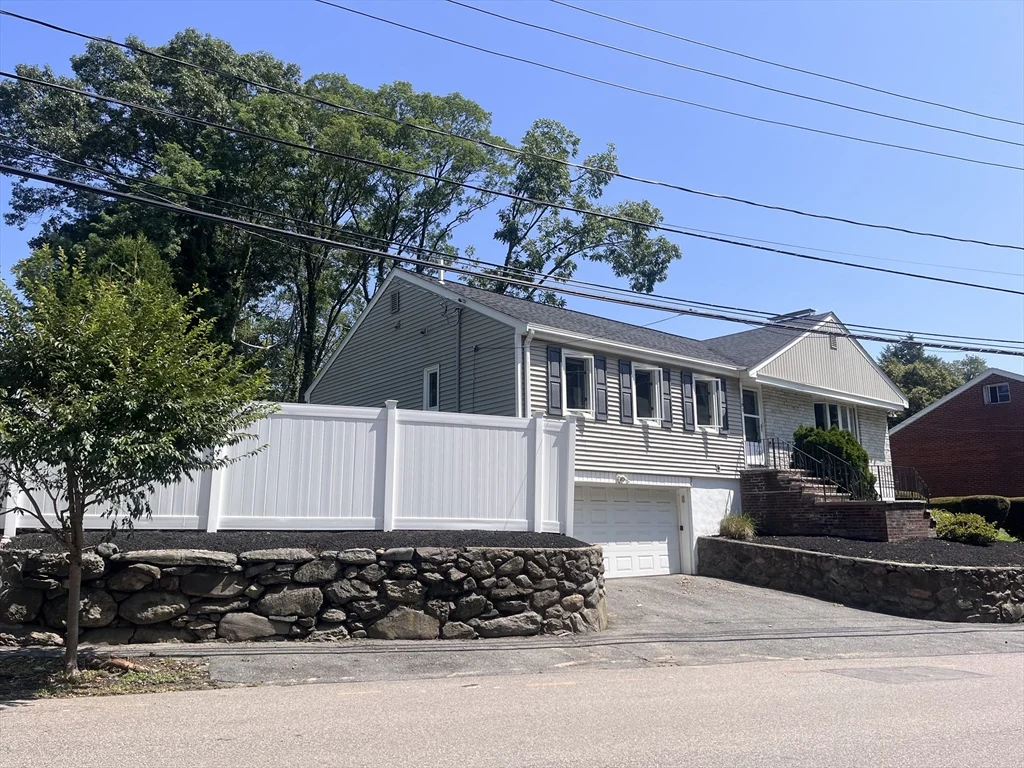 4 bed, 3 bath apartment for rent at 181 Moss Hill Rd, Jamaica Plain — photo 21 of 21