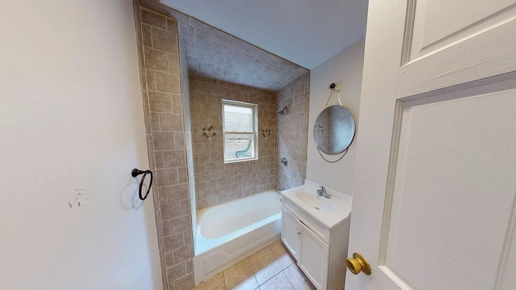 4 bed, 1 bath apartment for rent at 181 Norfolk St Unit 1, Dorchester — photo 12 of 23