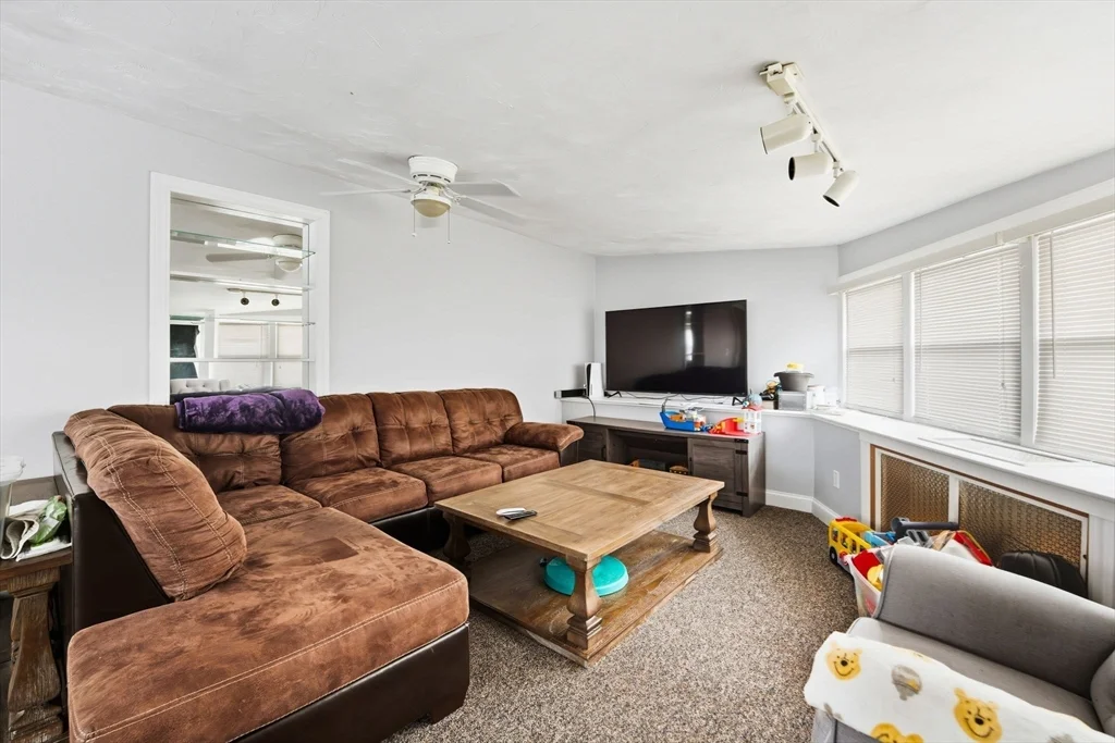 2 bed, 1 bath apartment for rent at 181 Park St Unit 1, North Attleboro — photo 13 of 22