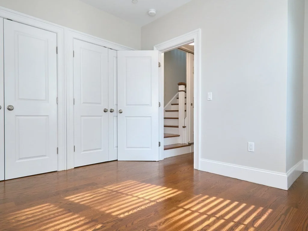 3 bed, 3 bath apartment for rent at 181 Putnam Ave Unit 181, Riverside — photo 12 of 20