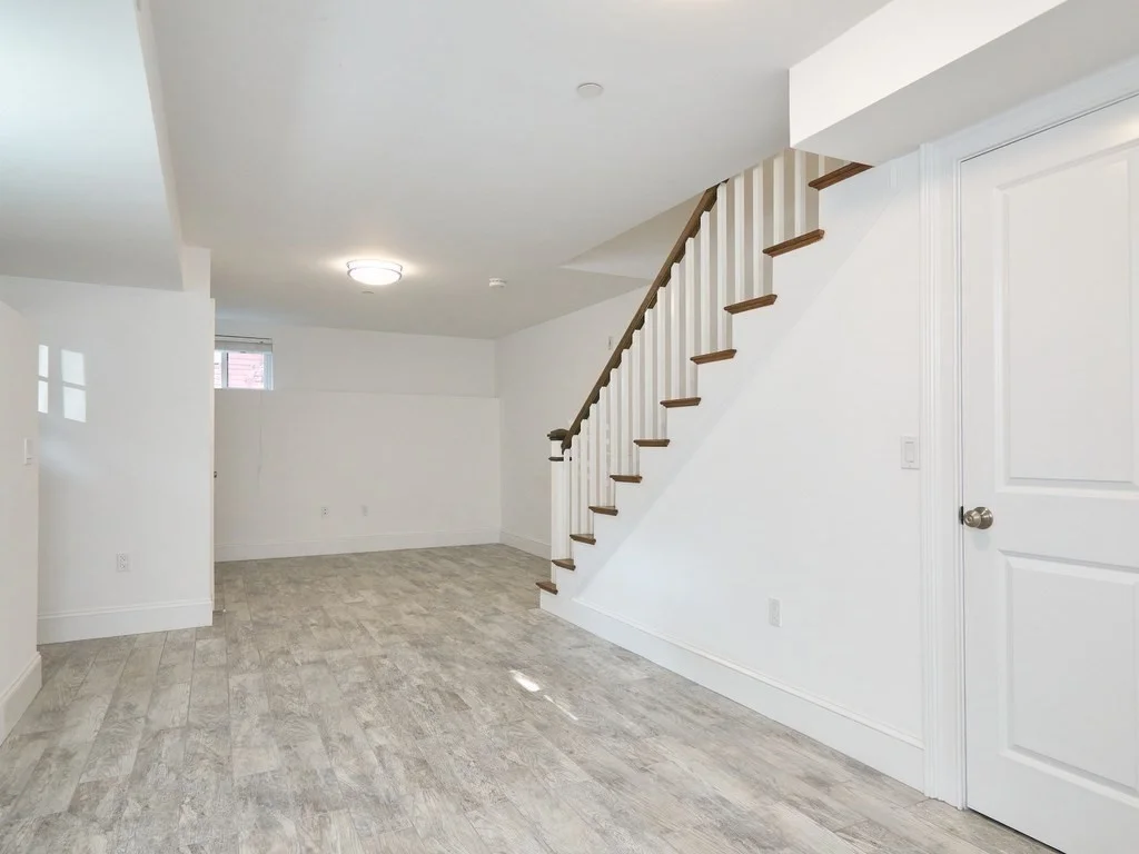 3 bed, 3 bath apartment for rent at 181 Putnam Ave Unit 181, Riverside — photo 17 of 20