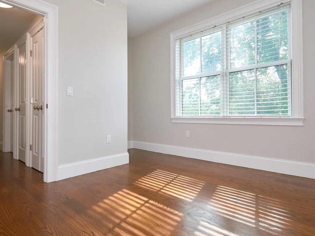 3 bed, 3 bath apartment for rent at 181 Putnam Ave Unit 181, Riverside — photo 14 of 20