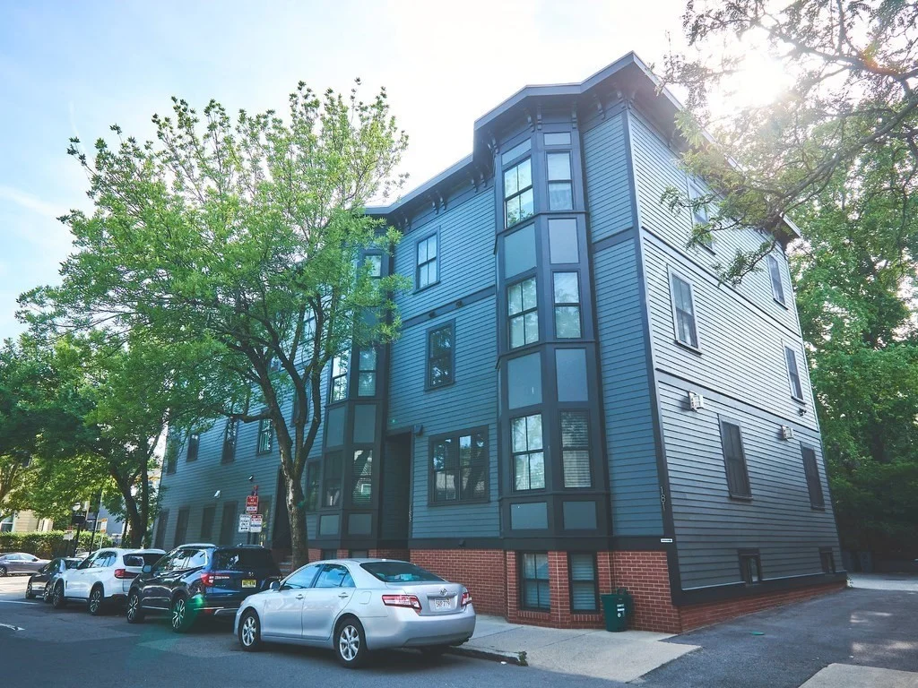 3 bed, 3 bath apartment for rent at 181 Putnam Ave Unit 181, Riverside