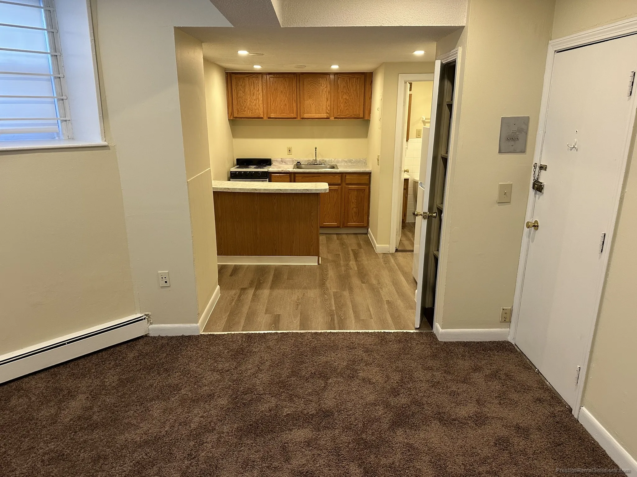 Studio bed, 1 bath apartment for rent at 181 Thorndike St Unit A, Allston