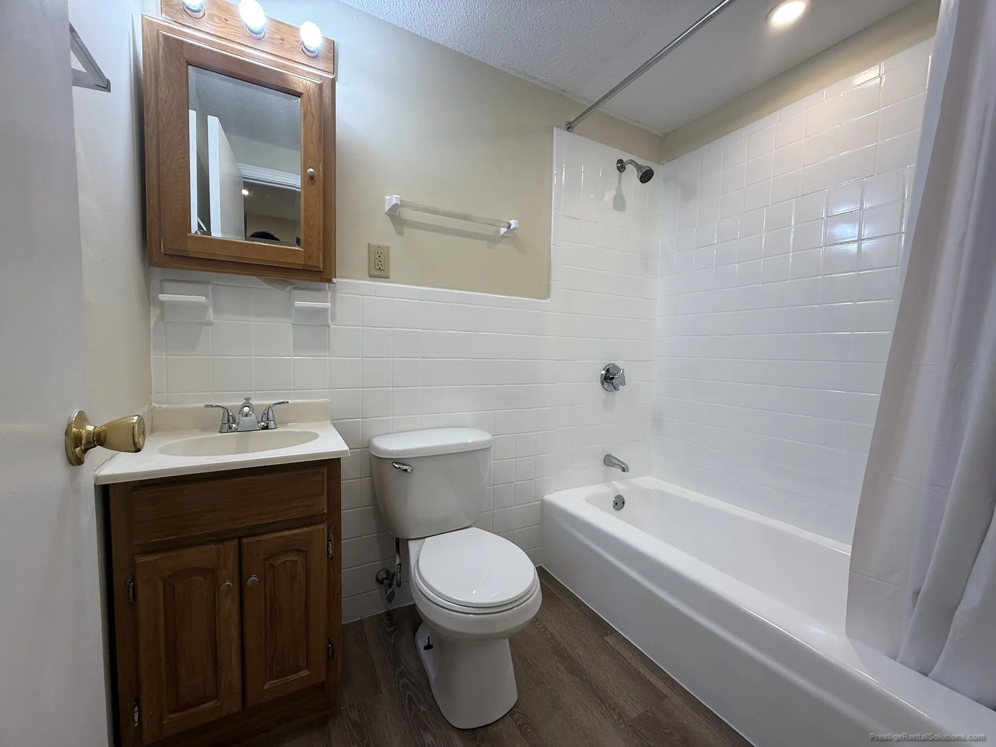 Studio bed, 1 bath apartment for rent at 181 Thorndike St Unit A, Allston — photo 10 of 14