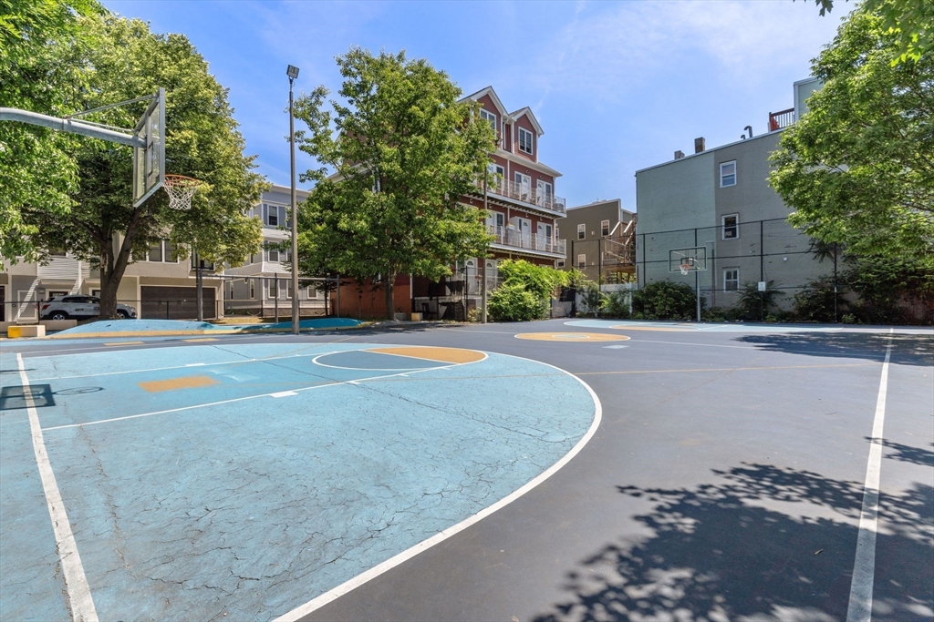 2 bed, 1 bath apartment for rent at 181 5th St Unit 1, South Boston — photo 17 of 18