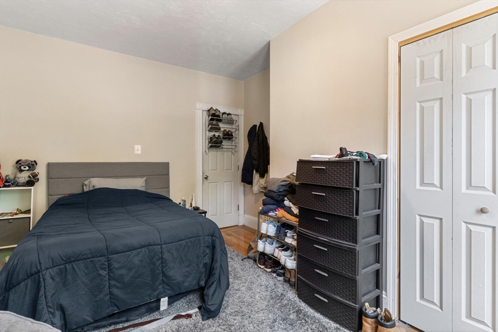 2 bed, 1 bath apartment for rent at 181 5th St Unit 1, South Boston — photo 7 of 18