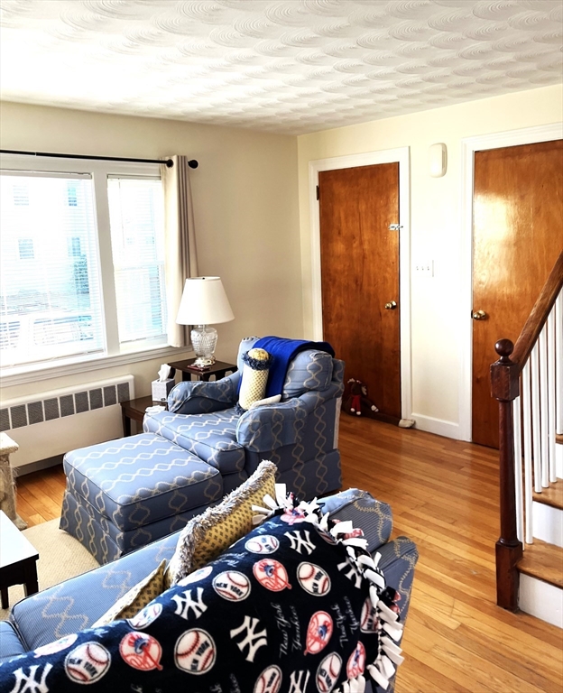 3 bed, 1 bath apartment for rent at 181 Warren St Unit 181, Watertown — photo 9 of 20