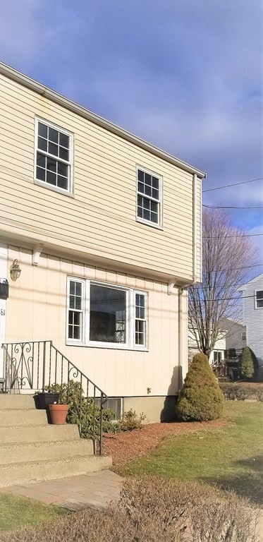 3 bed, 1 bath apartment for rent at 181 Warren St Unit 181, Watertown — photo 2 of 20