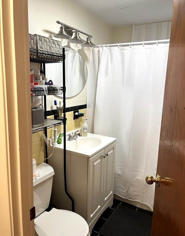 3 bed, 1 bath apartment for rent at 181 Warren St Unit 181, Watertown — photo 11 of 20