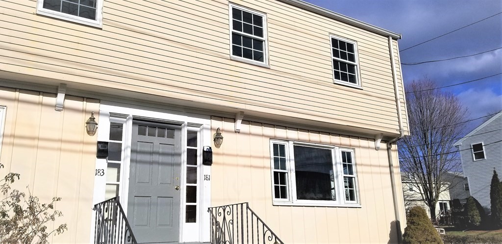 3 bed, 1 bath apartment for rent at 181 Warren St Unit 181, Watertown — photo 1 of 20