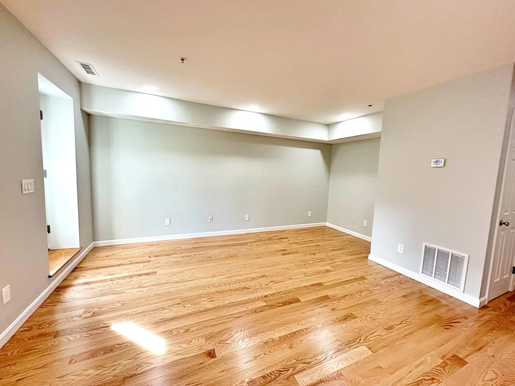 1 bed, 1 bath apartment for rent at 181 Webster St Unit 1, East Boston — photo 6 of 18