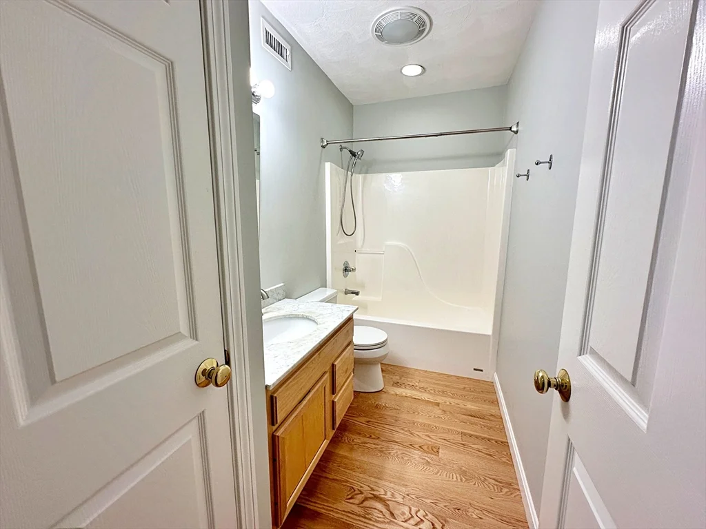 1 bed, 1 bath apartment for rent at 181 Webster St Unit 1, East Boston — photo 10 of 18