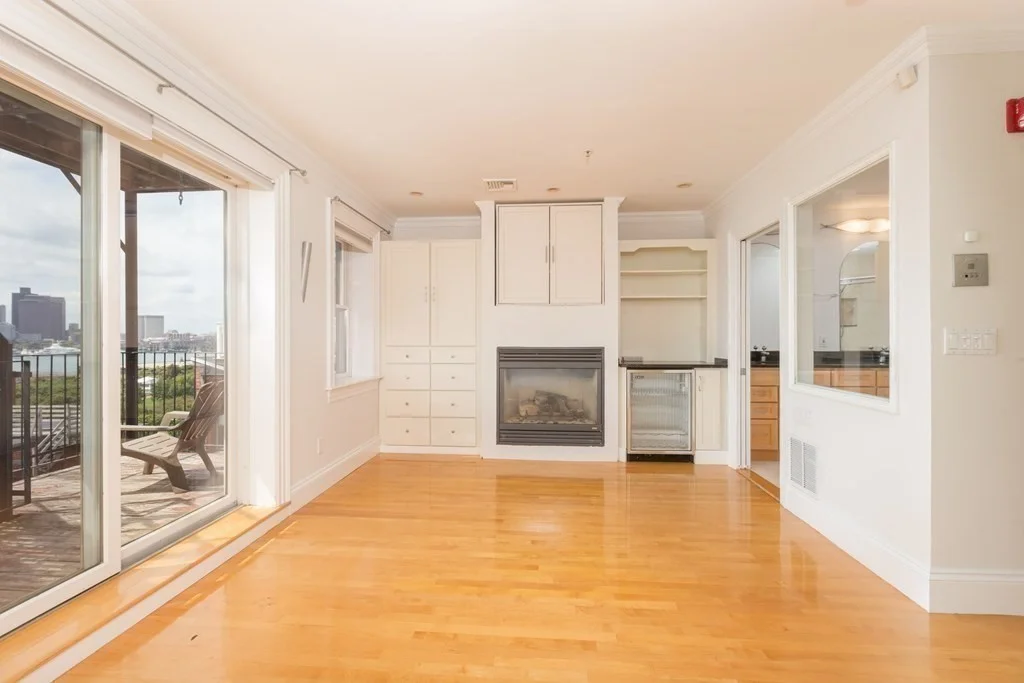 2 bed, 2.5 bath apartment for rent at 181 Webster St Unit 4, East Boston — photo 10 of 17