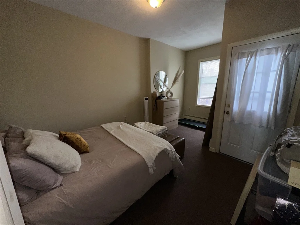 1 bed, 1 bath apartment for rent at 181 West 8th St Unit 2, South Boston — photo 4 of 4