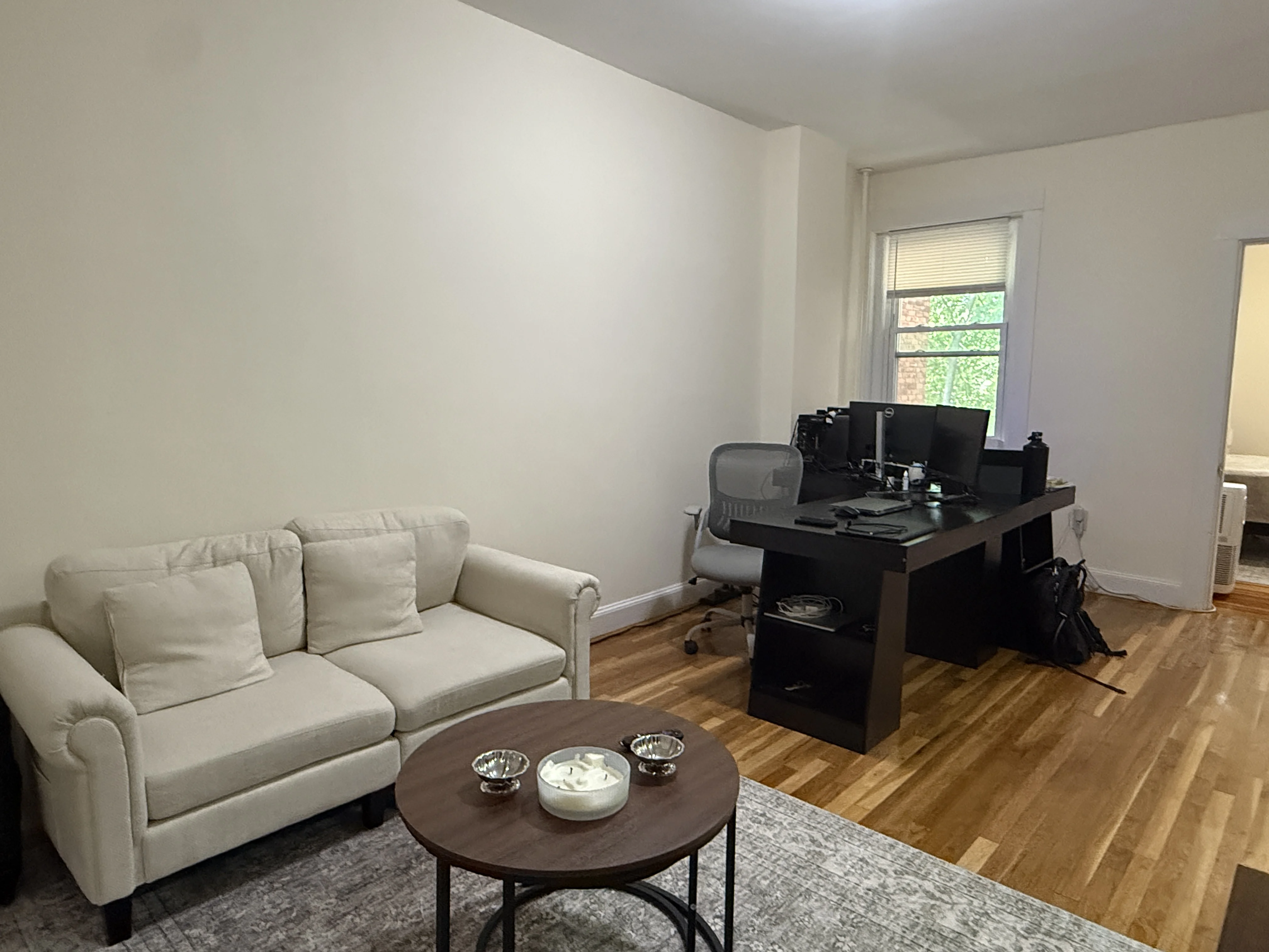 1 bed, 1 bath apartment for rent at 181 Winthrop Rd Unit 9, Aspinwall Hill