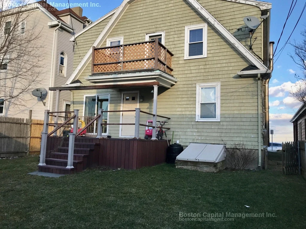 2 bed, 1 bath apartment for rent at 181 Winthrop Shore Unit 2, Winthrop — photo 6 of 16