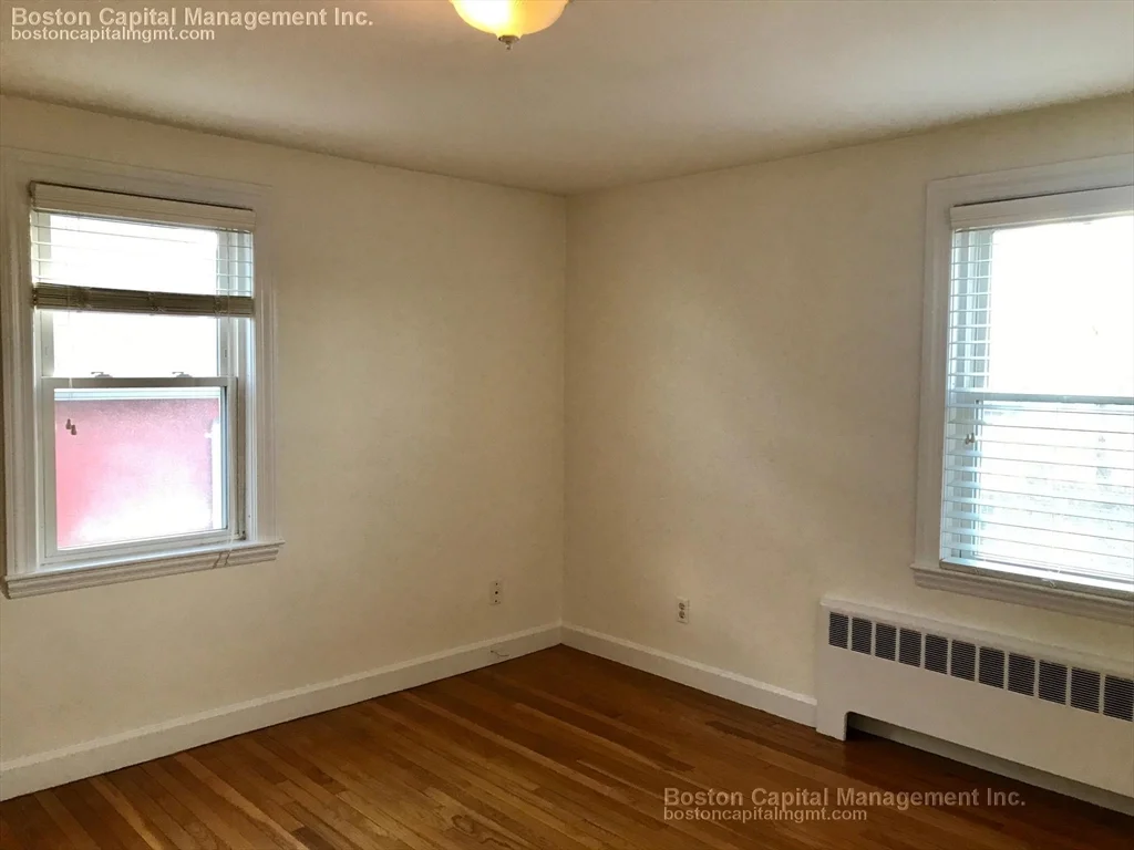 2 bed, 1 bath apartment for rent at 181 Winthrop Shore Unit 2, Winthrop — photo 12 of 16