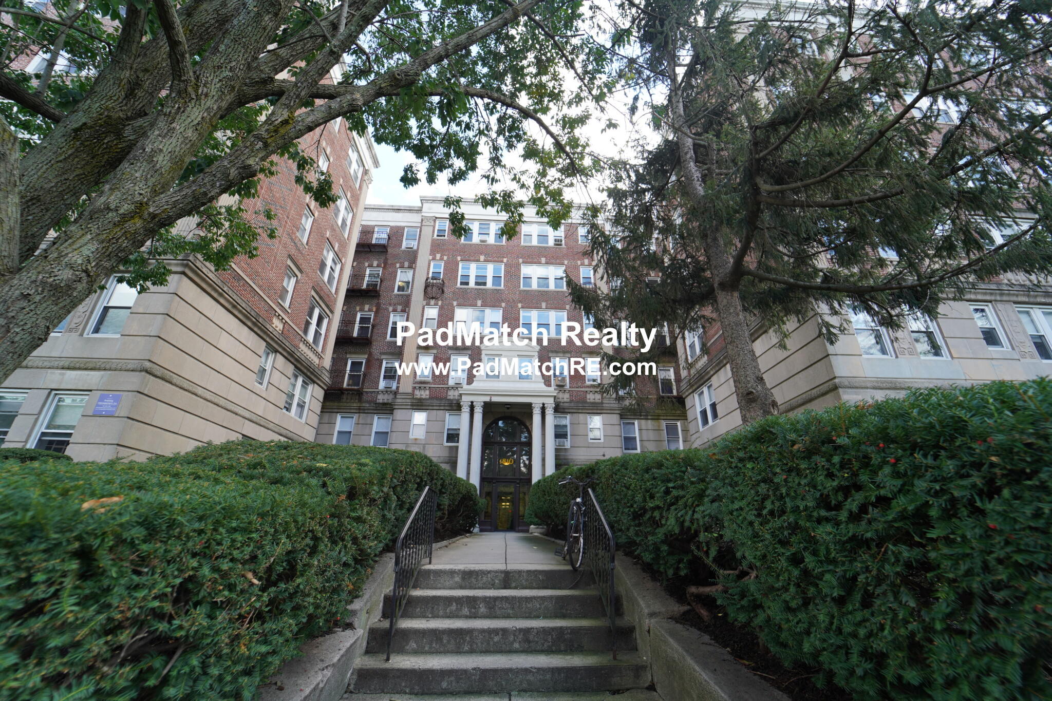 1 split bed, 1 bath apartment for rent at 1810 Commonwealth Ave Unit 15, Brighton — photo 13 of 18