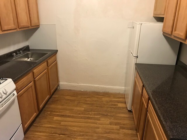 2 bed, 1 bath apartment for rent at 1810 Commonwealth Ave Unit 1N, Brighton — photo 14 of 25