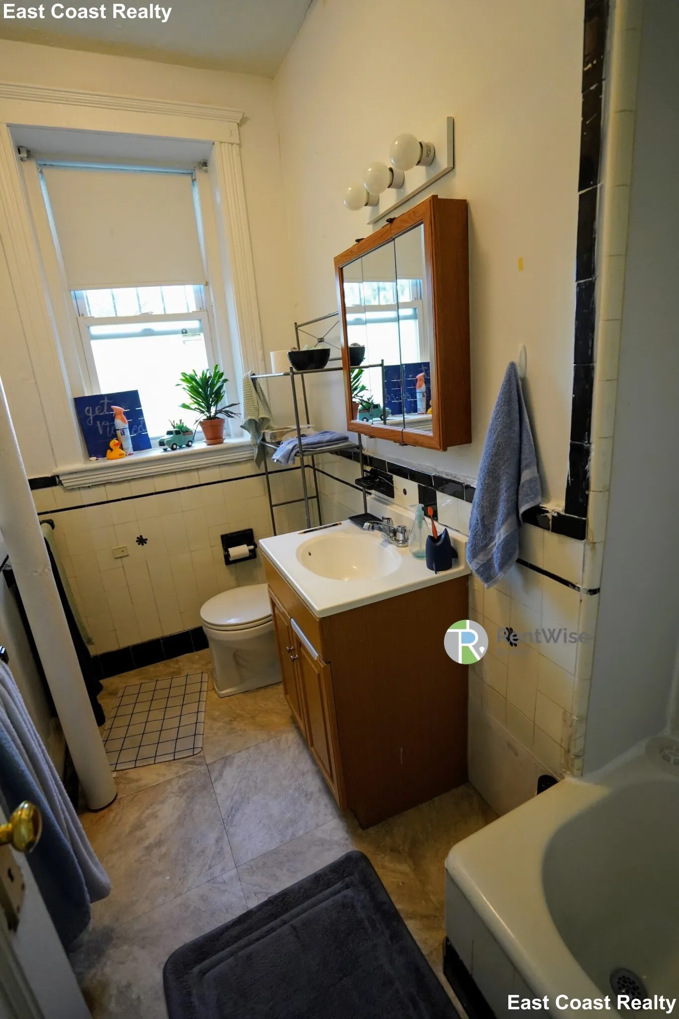 2 bed, 1 bath apartment for rent at 1810 Commonwealth Ave Unit 2, Brighton — photo 10 of 25