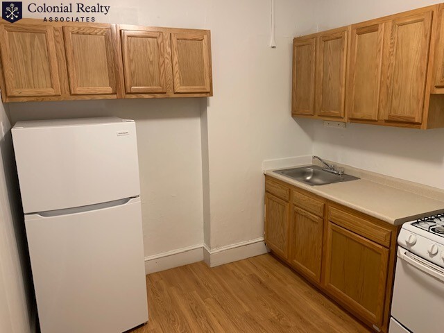 1 bed, 1 bath apartment for rent at 1810 Commonwealth Ave Unit 29, Brighton — photo 4 of 12
