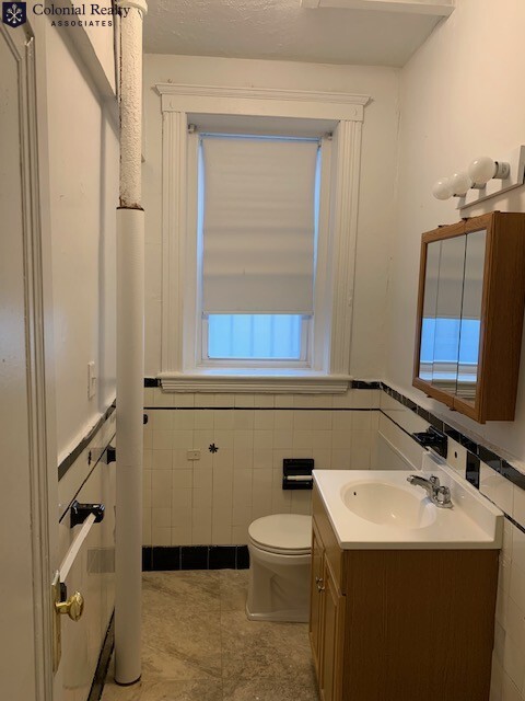1 bed, 1 bath apartment for rent at 1810 Commonwealth Ave Unit 29, Brighton — photo 10 of 12