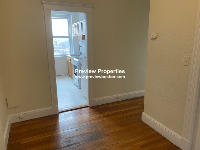 1 bed, 1 bath apartment for rent at 1810 Commonwealth Ave Unit 29P, Brighton — photo 6 of 6