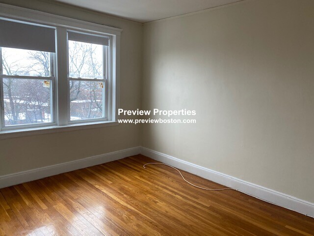 1 bed, 1 bath apartment for rent at 1810 Commonwealth Ave Unit 29P, Brighton — photo 3 of 6