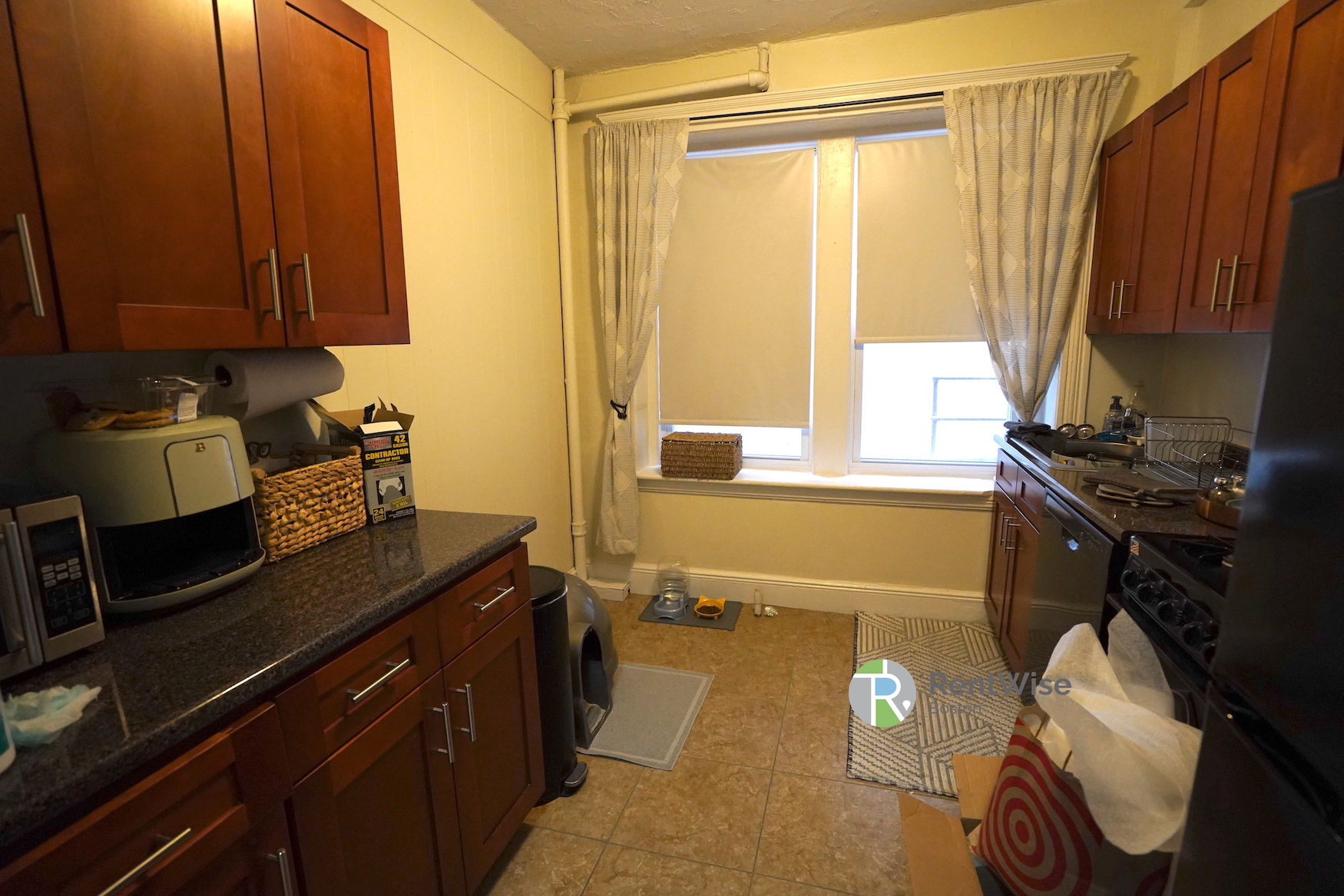 1 bed, 1 bath apartment for rent at 1810 Commonwealth Ave Unit 3, Brighton — photo 5 of 13