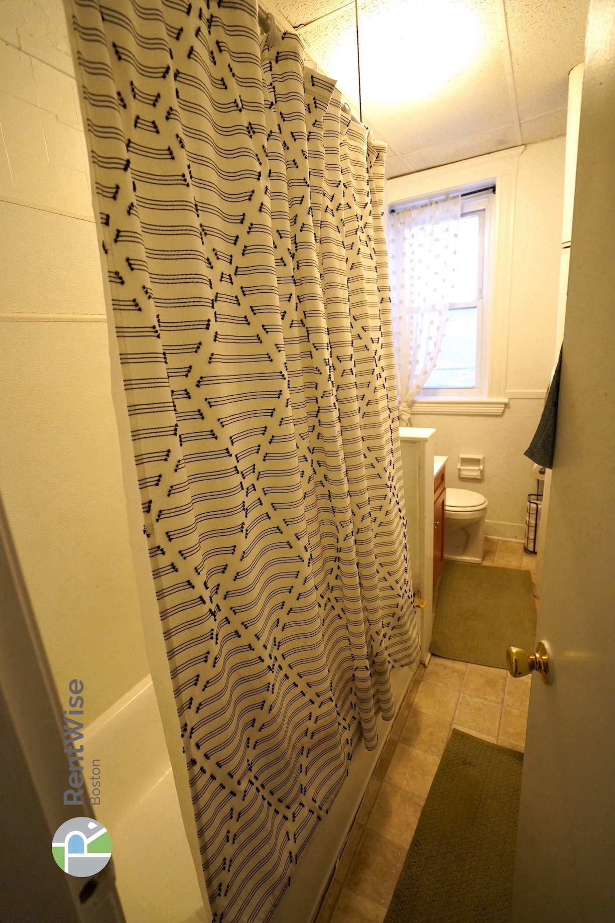1 bed, 1 bath apartment for rent at 1810 Commonwealth Ave Unit 3, Brighton — photo 10 of 13