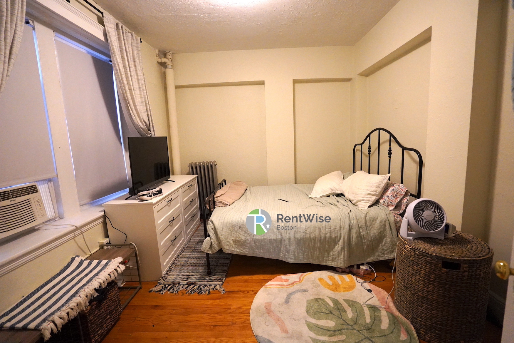 1 bed, 1 bath apartment for rent at 1810 Commonwealth Ave Unit 3, Brighton — photo 8 of 13