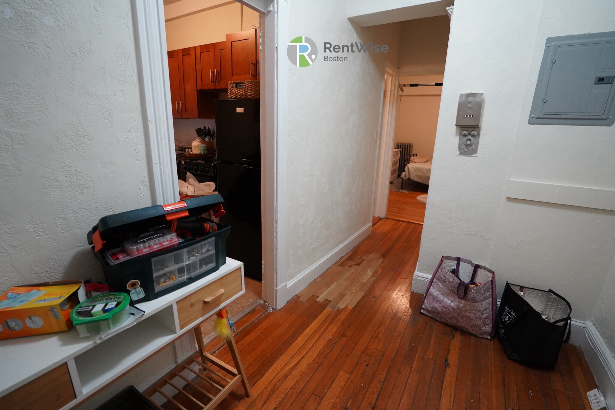 1 bed, 1 bath apartment for rent at 1810 Commonwealth Ave Unit 3, Brighton — photo 4 of 13