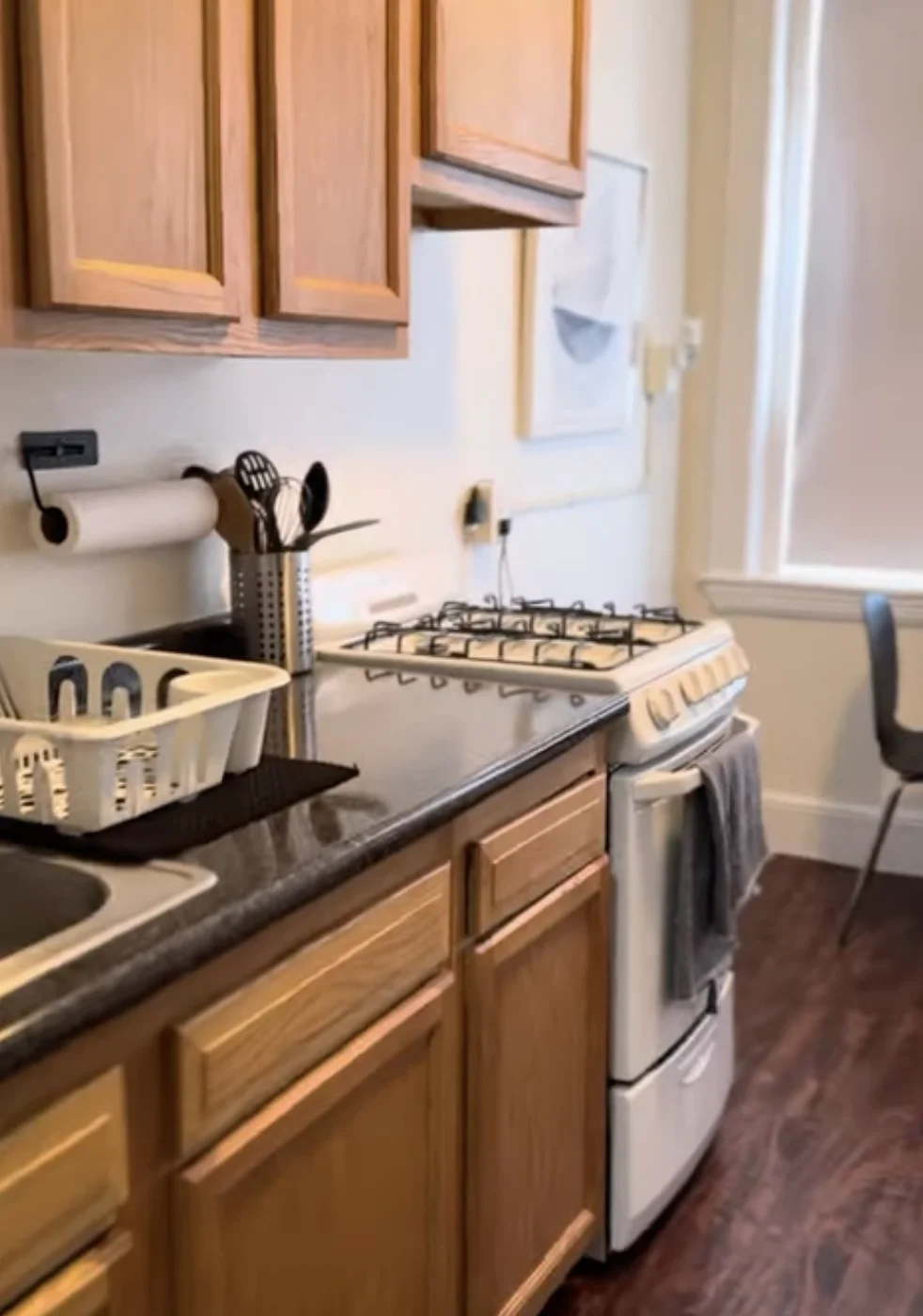 1 bed, 1 bath apartment for rent at 1810 Commonwealth Ave Unit 30, Brighton — photo 4 of 8