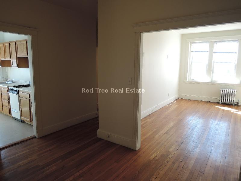 1 bed, 1 bath apartment for rent at 1810 Commonwealth Ave Unit 35, Brighton