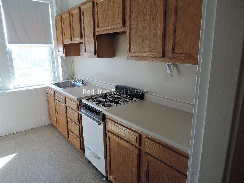 1 bed, 1 bath apartment for rent at 1810 Commonwealth Ave Unit 35, Brighton — photo 5 of 16