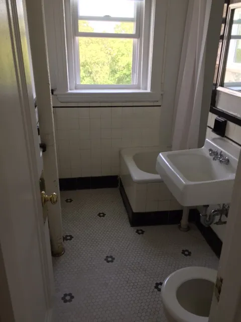 1 bed, 1 bath apartment for rent at 1810 Commonwealth Ave Unit 36A, Brighton — photo 3 of 4