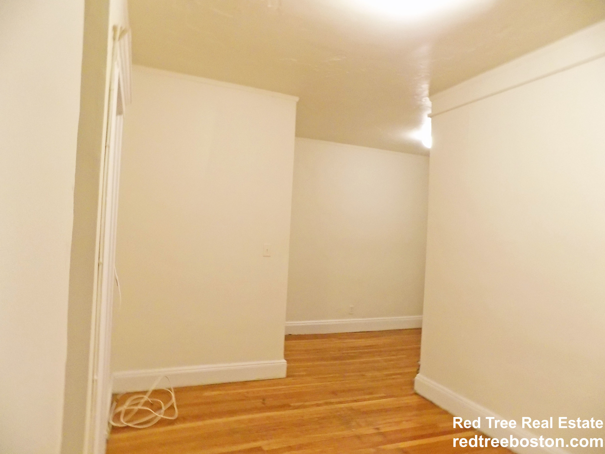 2 bed, 1 bath apartment for rent at 1810 Commonwealth Ave Unit 7, Brighton — photo 4 of 26
